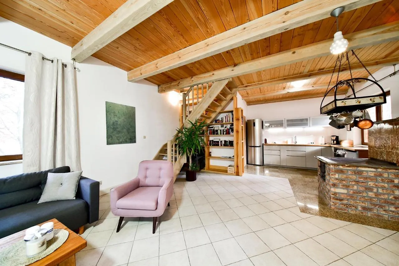 Lesny Domek Kolo Karpacza - Apartamentuj 0*, 카르파츠