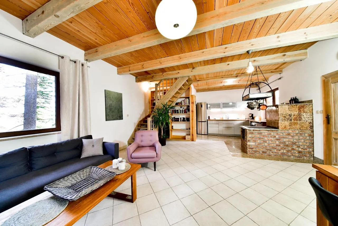 펜션 Lesny Domek Kolo Karpacza - Apartamentuj 폴란드